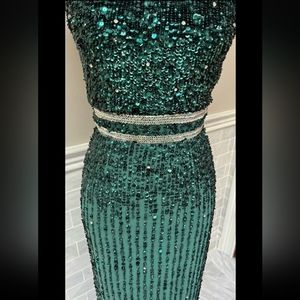 NWT GORGEOUS MAC DUGGAL EMERALD GREEN COCKTAIL DRESS. SZ 12